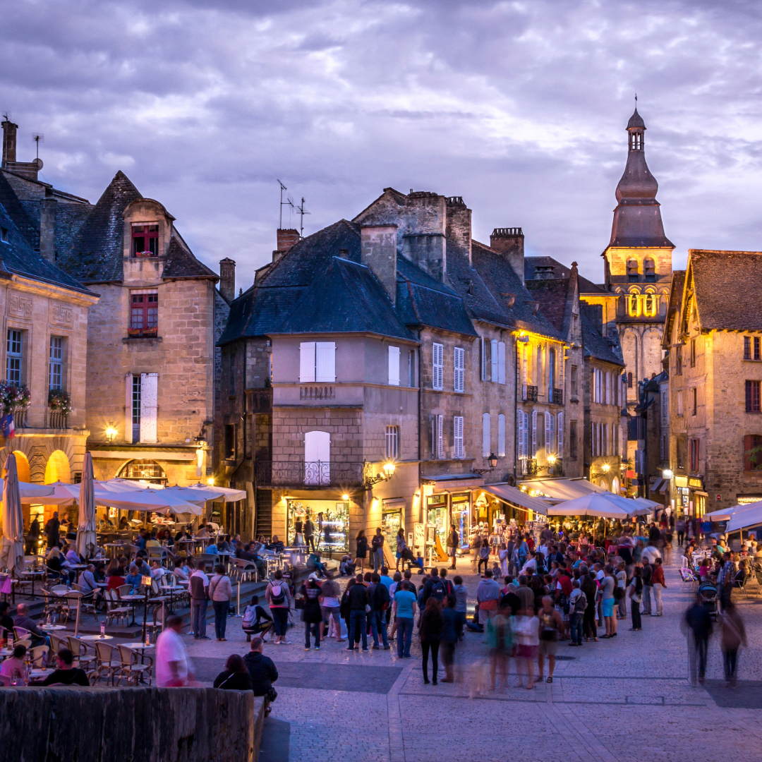 Sarlat by night, 