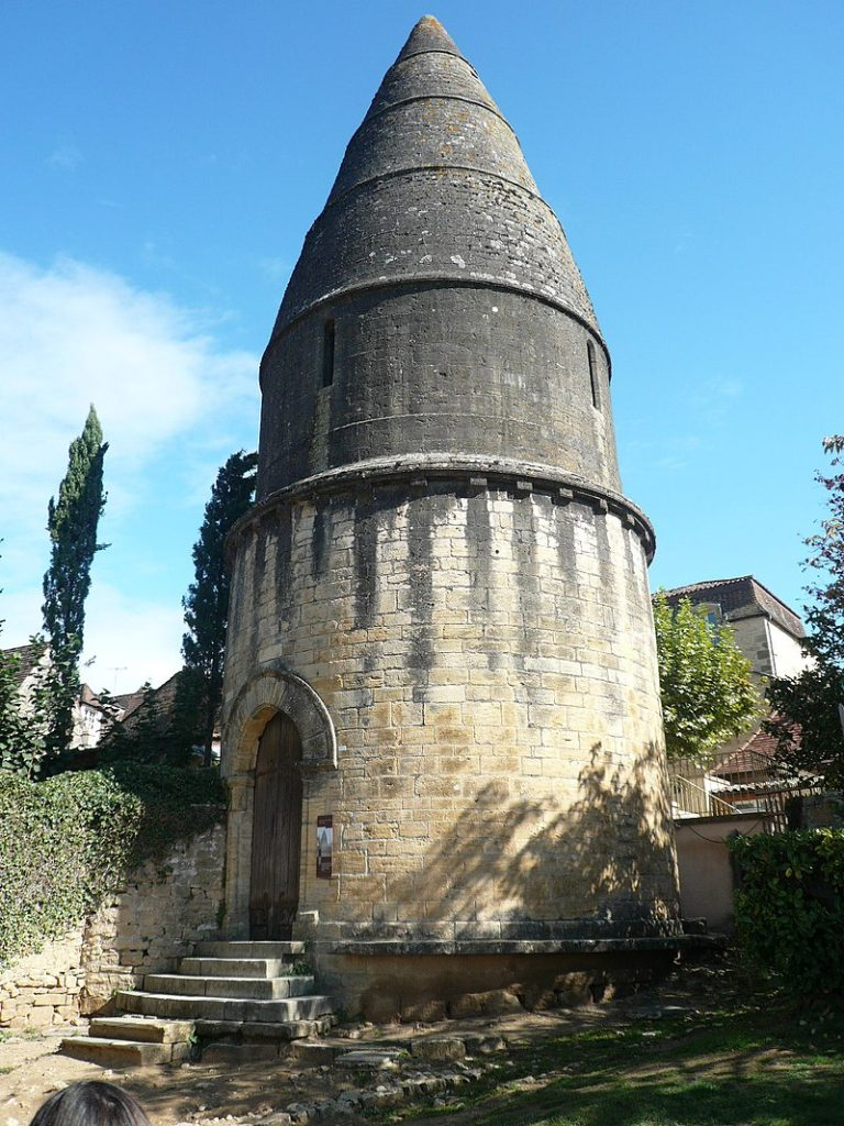 Lantern of the Dead, Sarlat, France